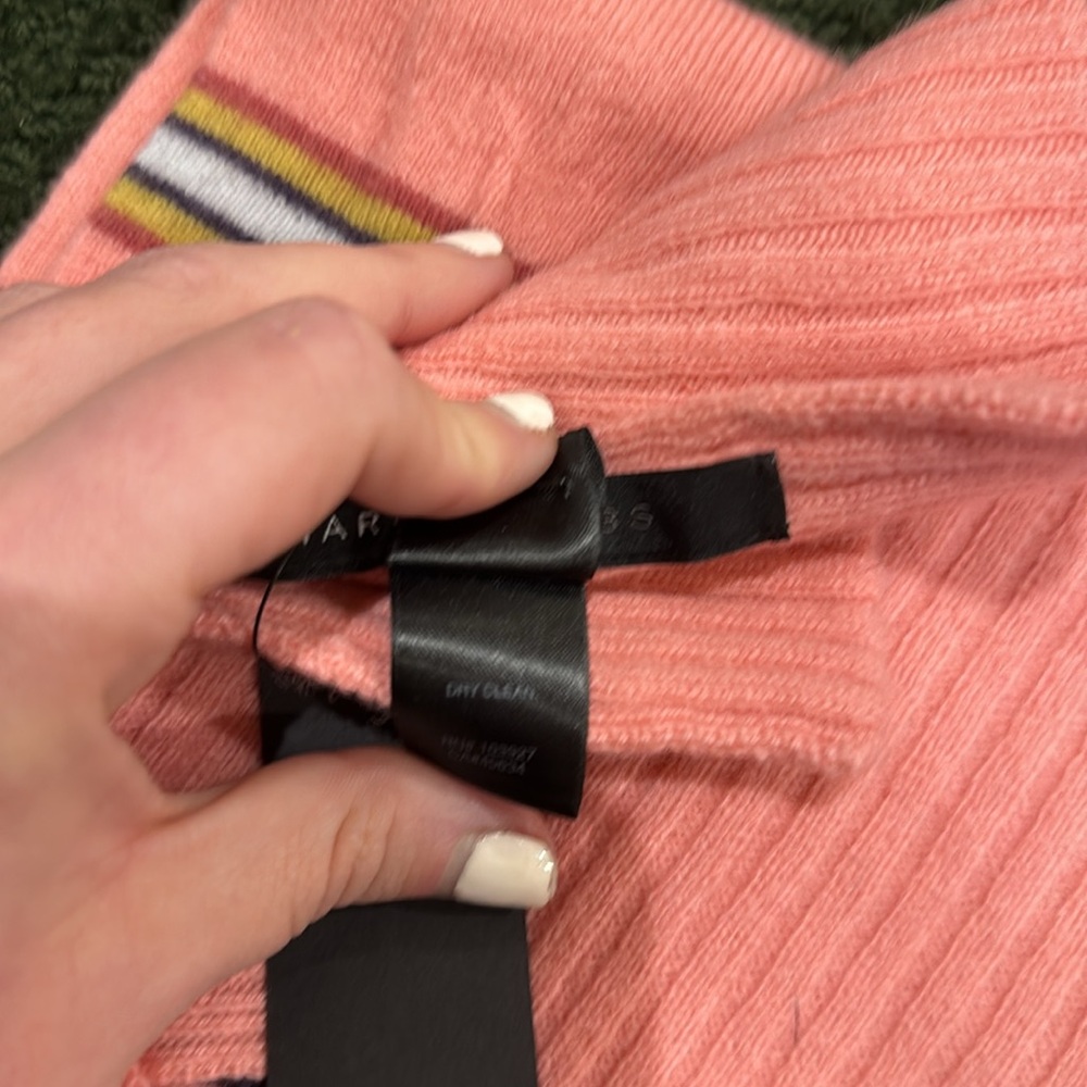 Marc Jacobs Striped Pink scarf with bow NWT 100 percent wool/laine host pick - Picture 9 of 10